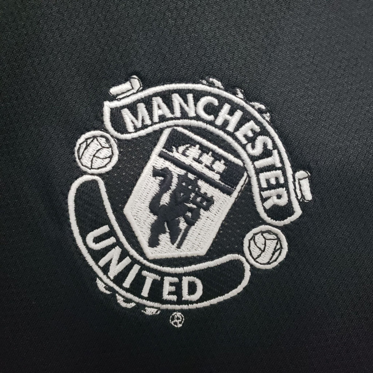 Manchester United Away (2001/02)