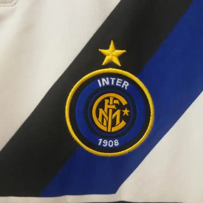 Inter Away (2002/03)