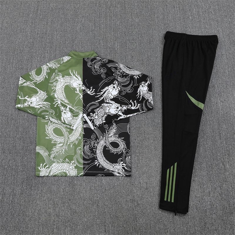Real Madrid Tracksuit (25/26)