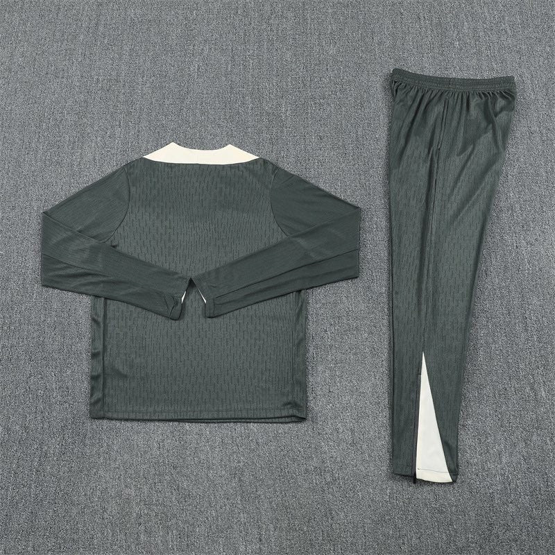 Chelsea Tracksuit (25/26)