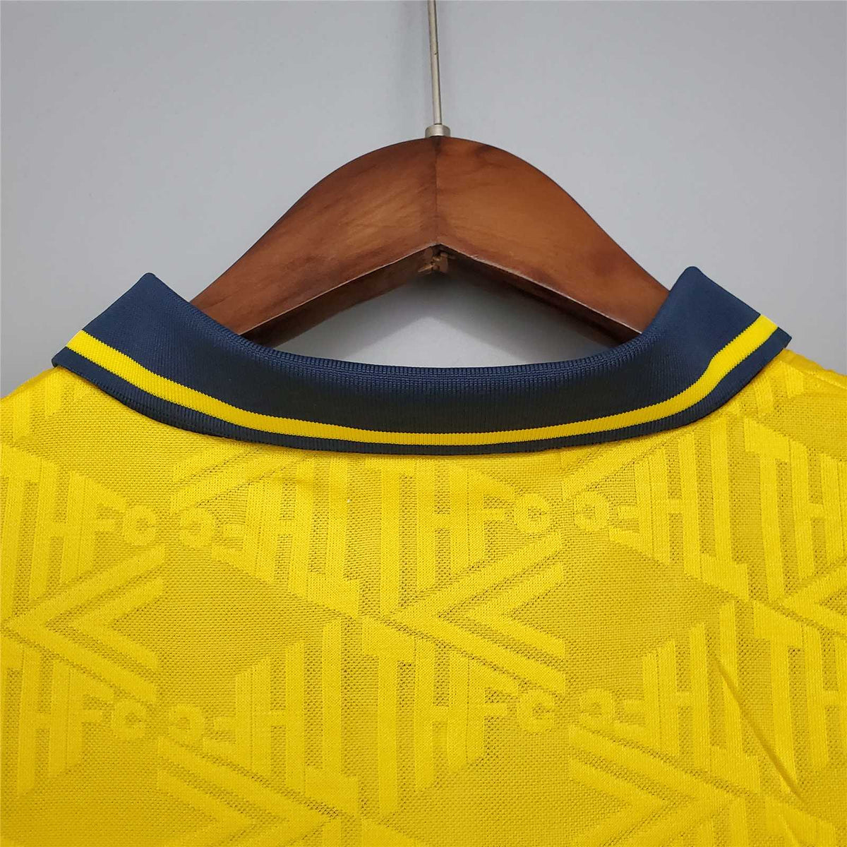 Tottenham Away (1992/93)