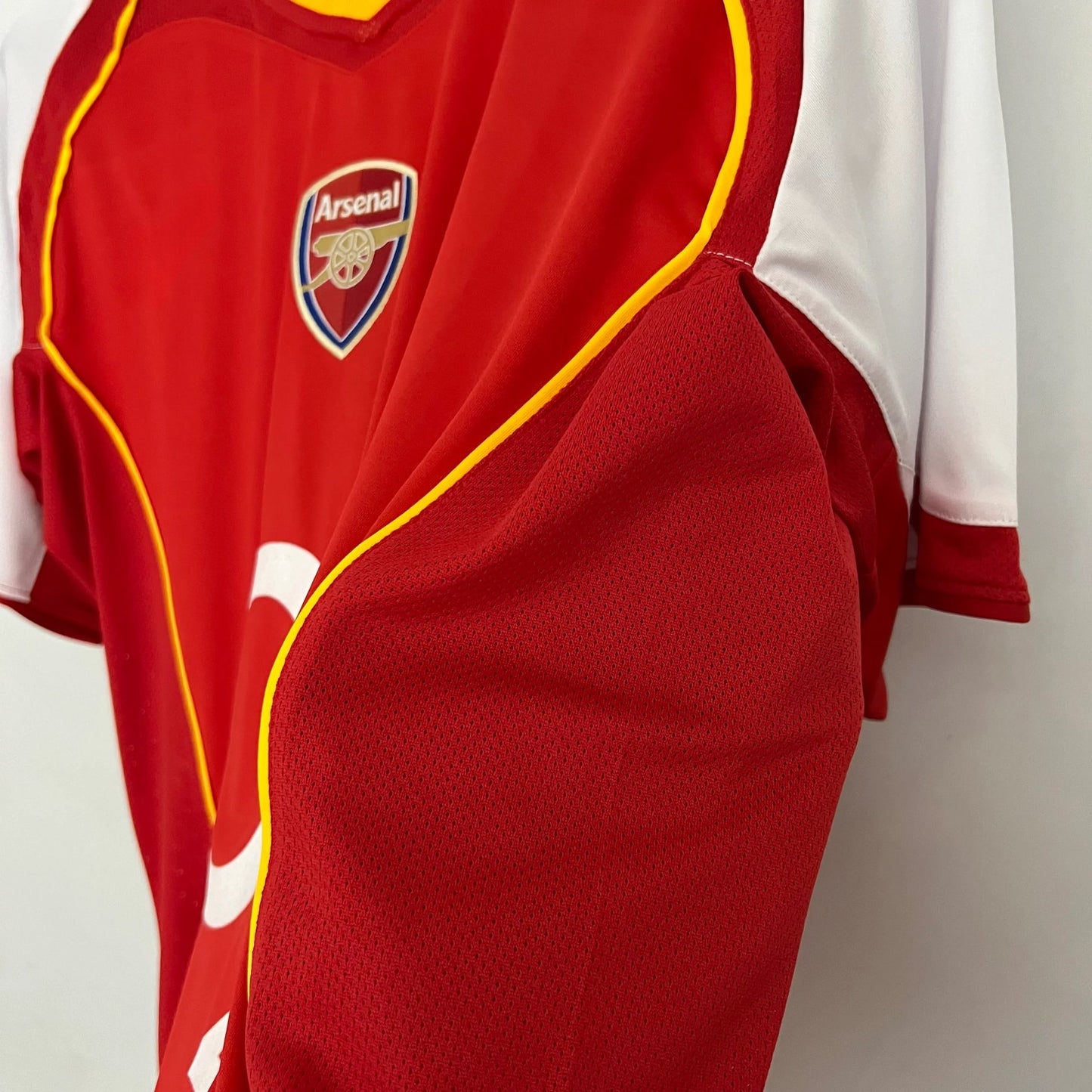 Arsenal Home (2004/05)