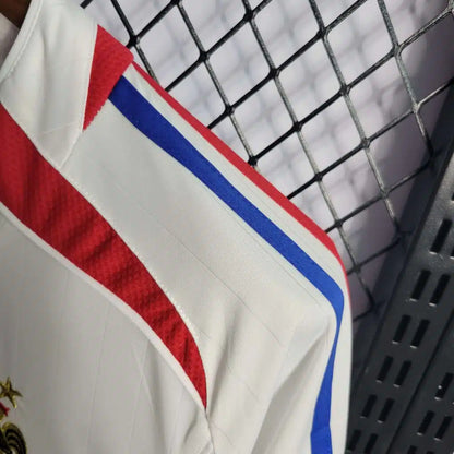 France Away (2006)