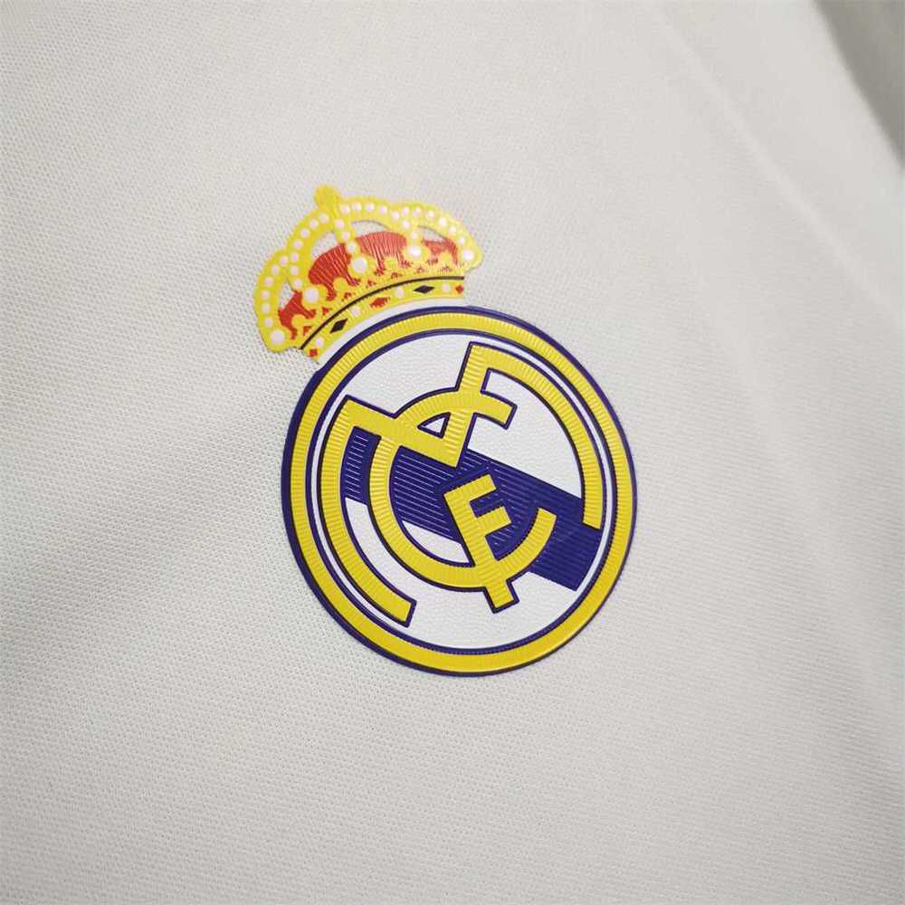 Real Madrid Home (2016/17)