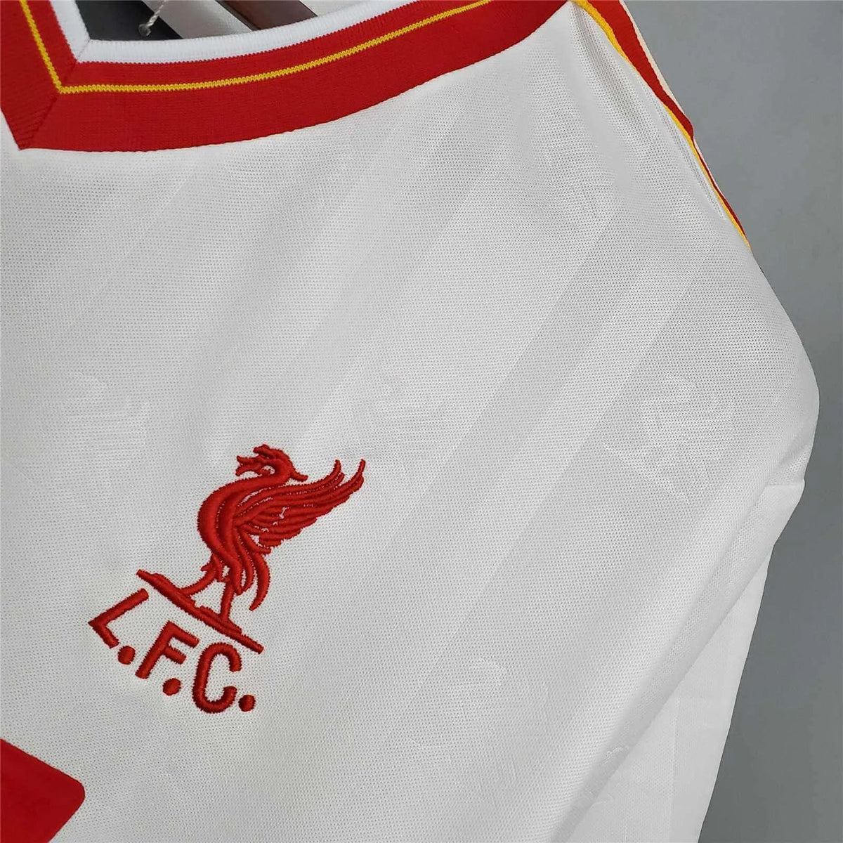 Liverpool Away (1986/87)