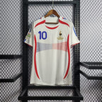 France Away (2006)