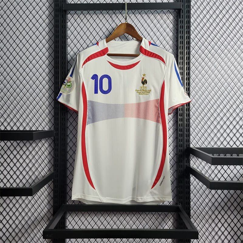 France Away (2006)