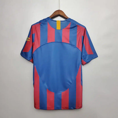 Barcelona Home (2005/06)