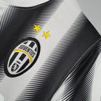 Juventus Home (2010/11)