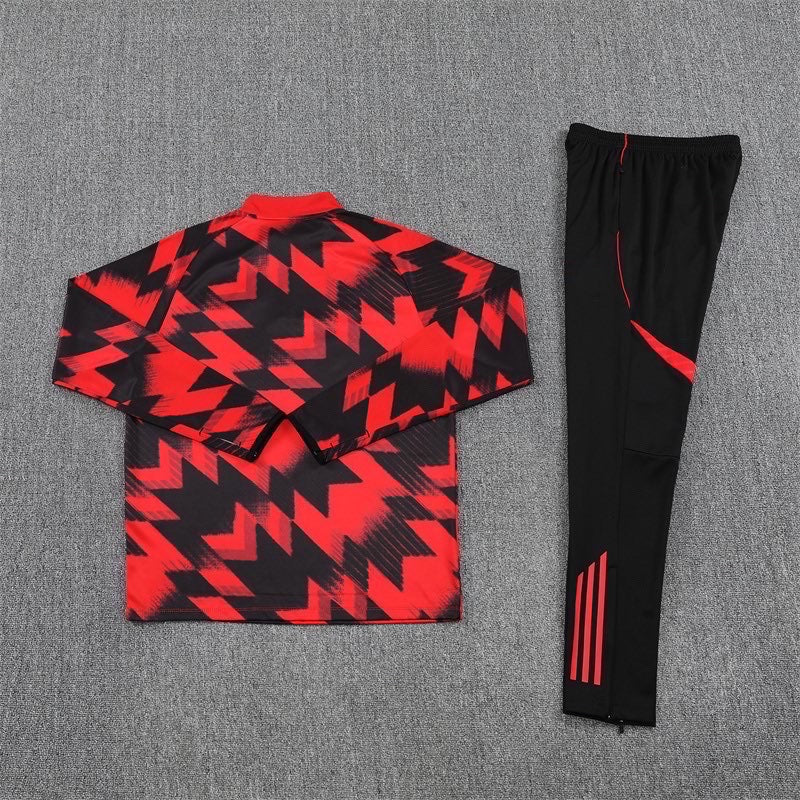 Manchester United Tracksuit (25/26)