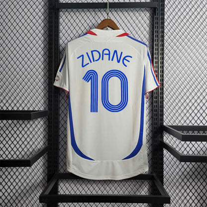 France Away (2006)