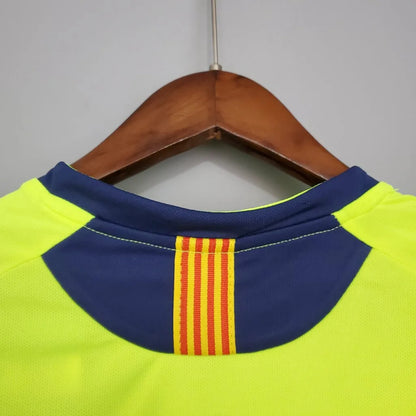 Barcelona Away (2005/06)