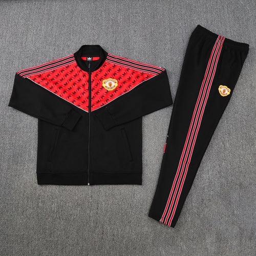 Manchester United Tracksuit (25/26)