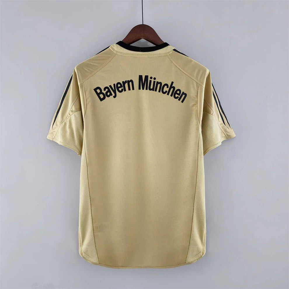 Bayern Munchen Away (2004/05)