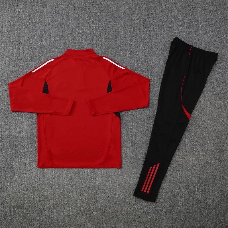 Manchester United Tracksuit (25/26)
