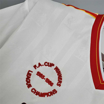 Liverpool Away (1986/87)