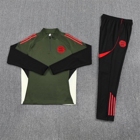 Bayern Munchen Tracksuit (25/26)