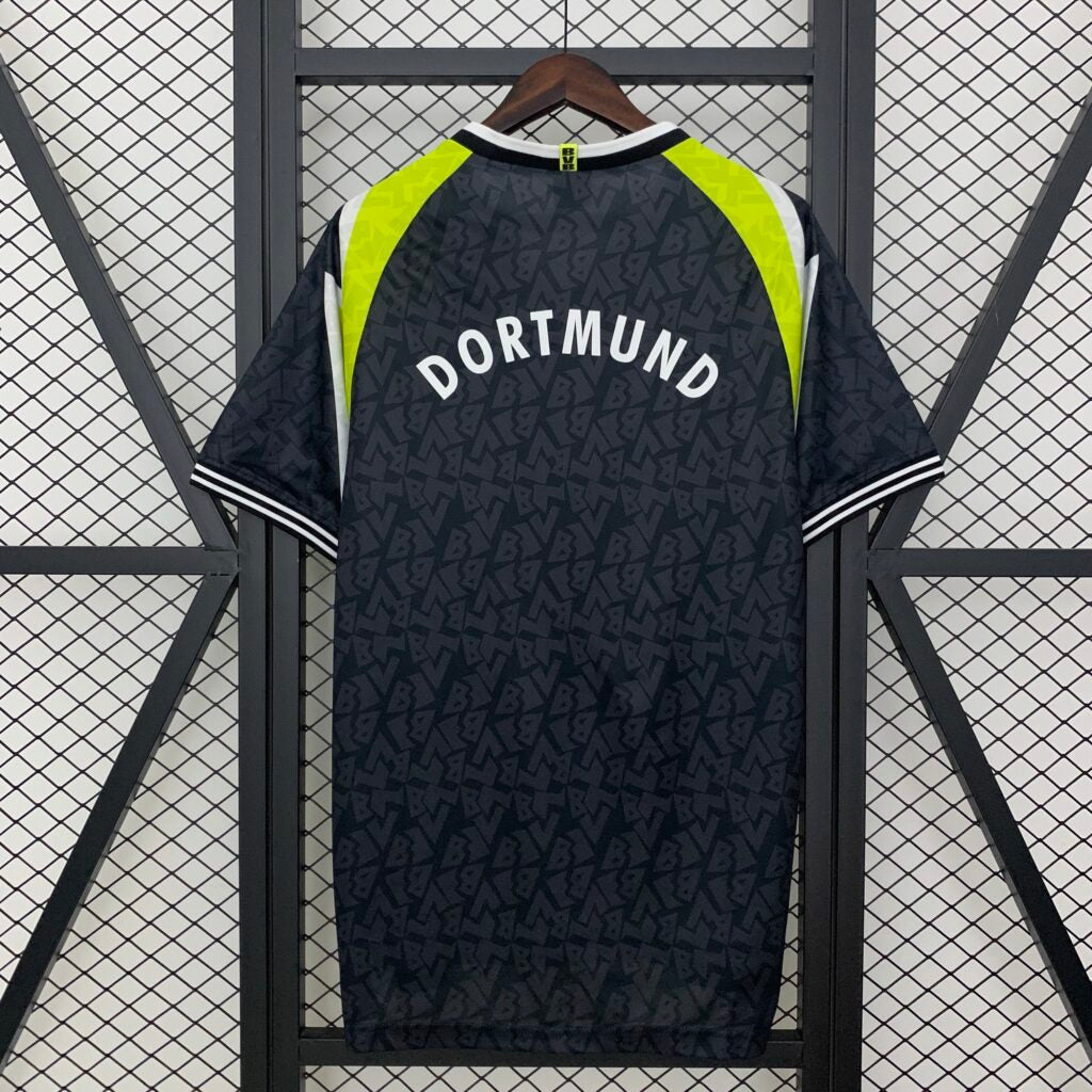 Dortmund Away (1995/96)