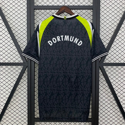 Dortmund Away (1995/96)