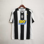 Juventus Home (2004/05)