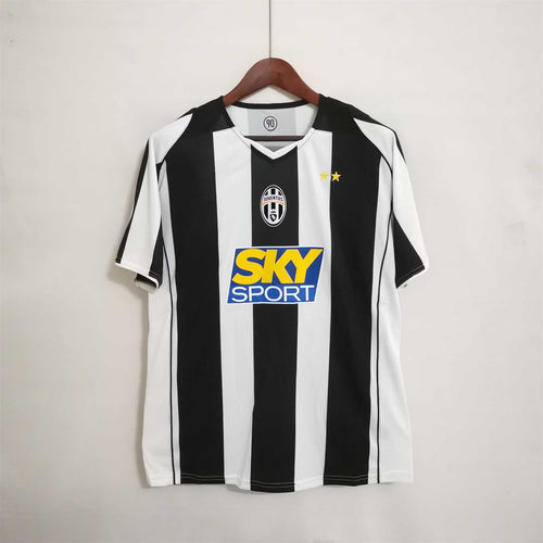 Juventus Home (2004/05)