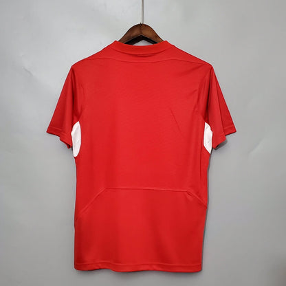 Liverpool Home (2004/05)