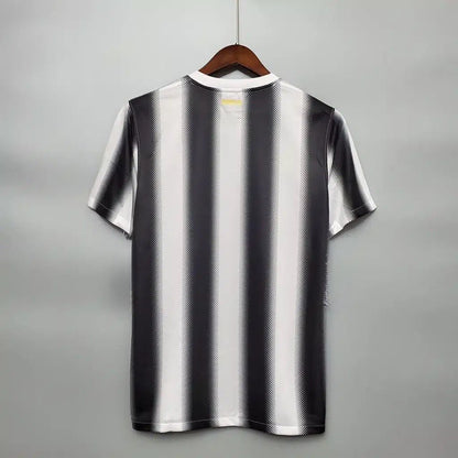 Juventus Home (2010/11)