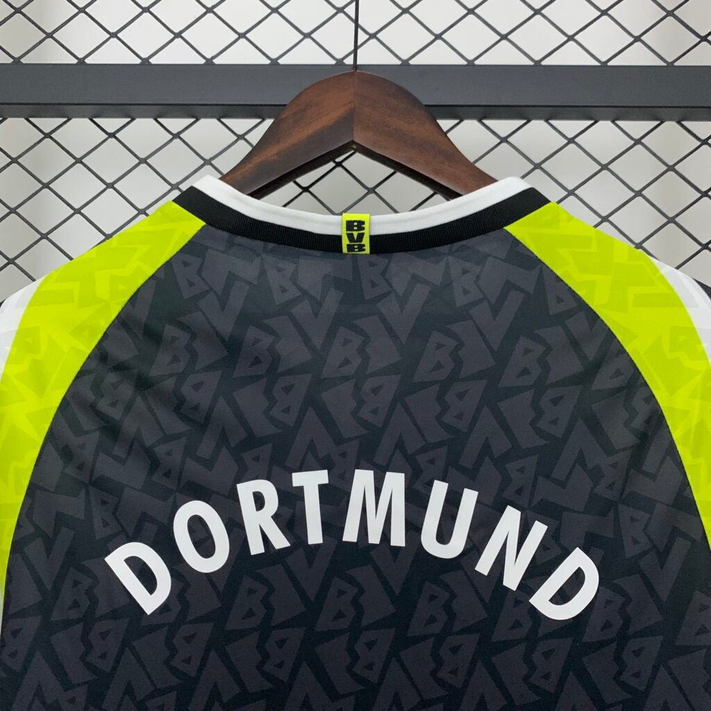 Dortmund Away (1995/96)