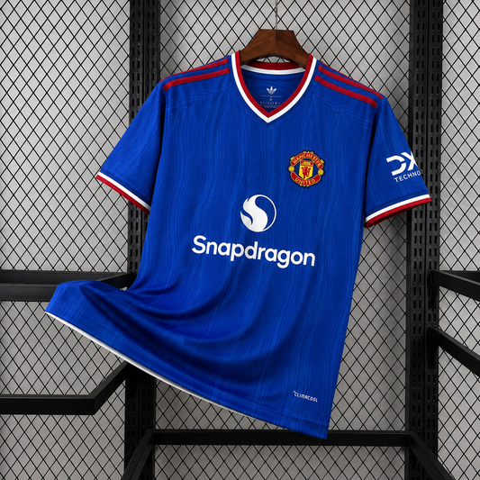 Manchester United Away (26/27)