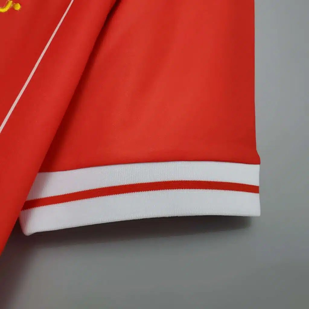 Liverpool Home (1982/85)