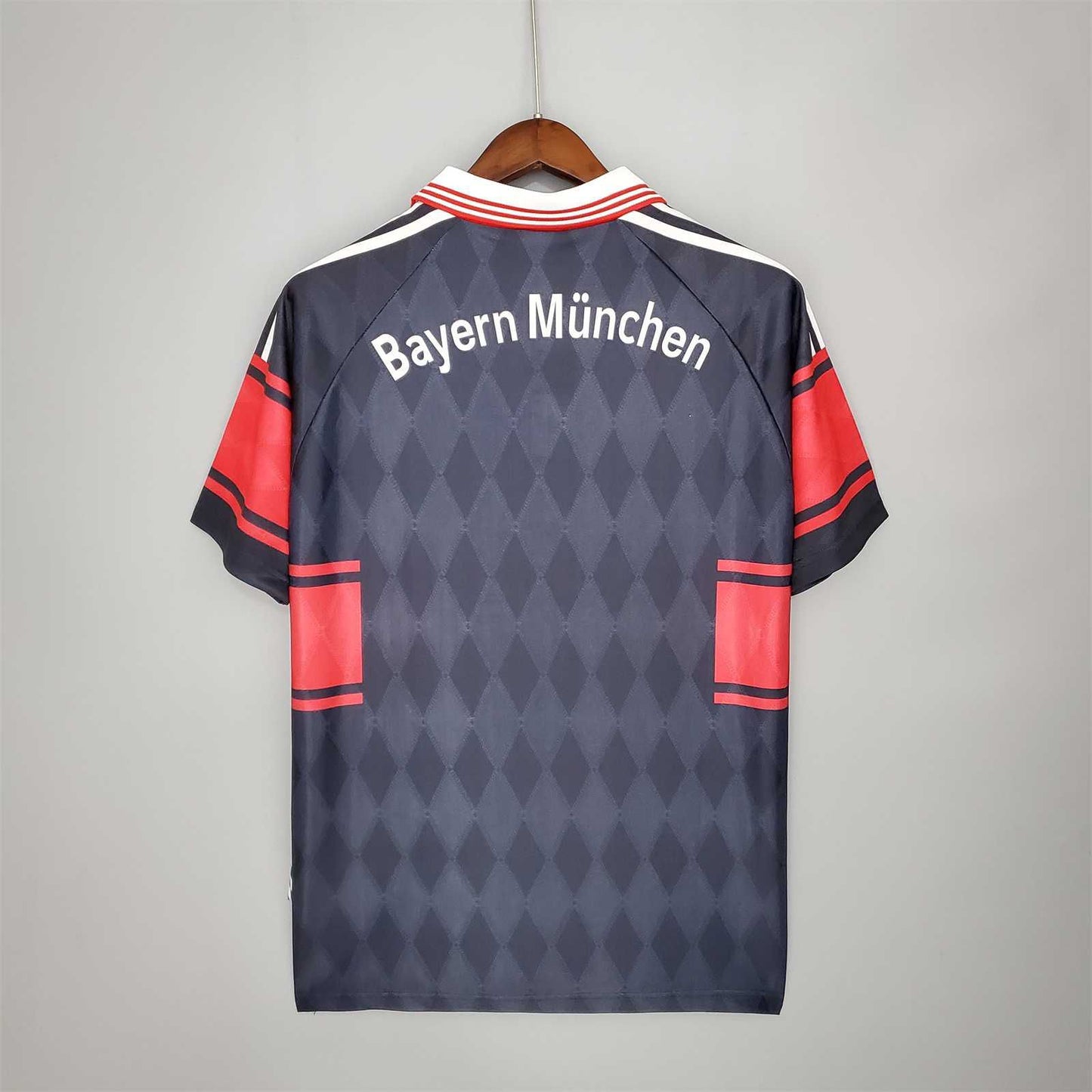 Bayern Munchen Home (1997/99)