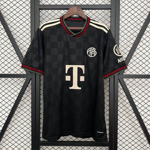 Bayern Munchen Third (25/26)