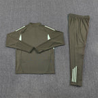 Real Madrid Tracksuit (25/26)