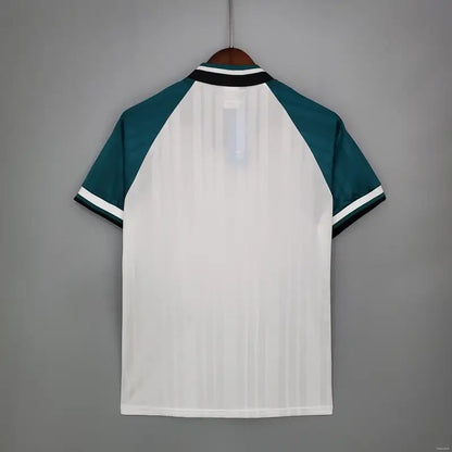Liverpool Away (1993/95)