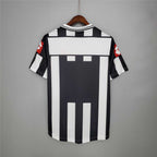 Juventus Home (2001/02)