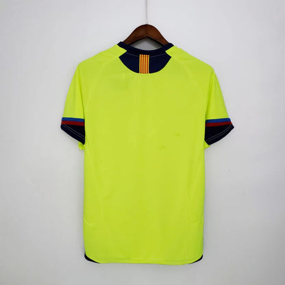 Barcelona Away (2005/06)