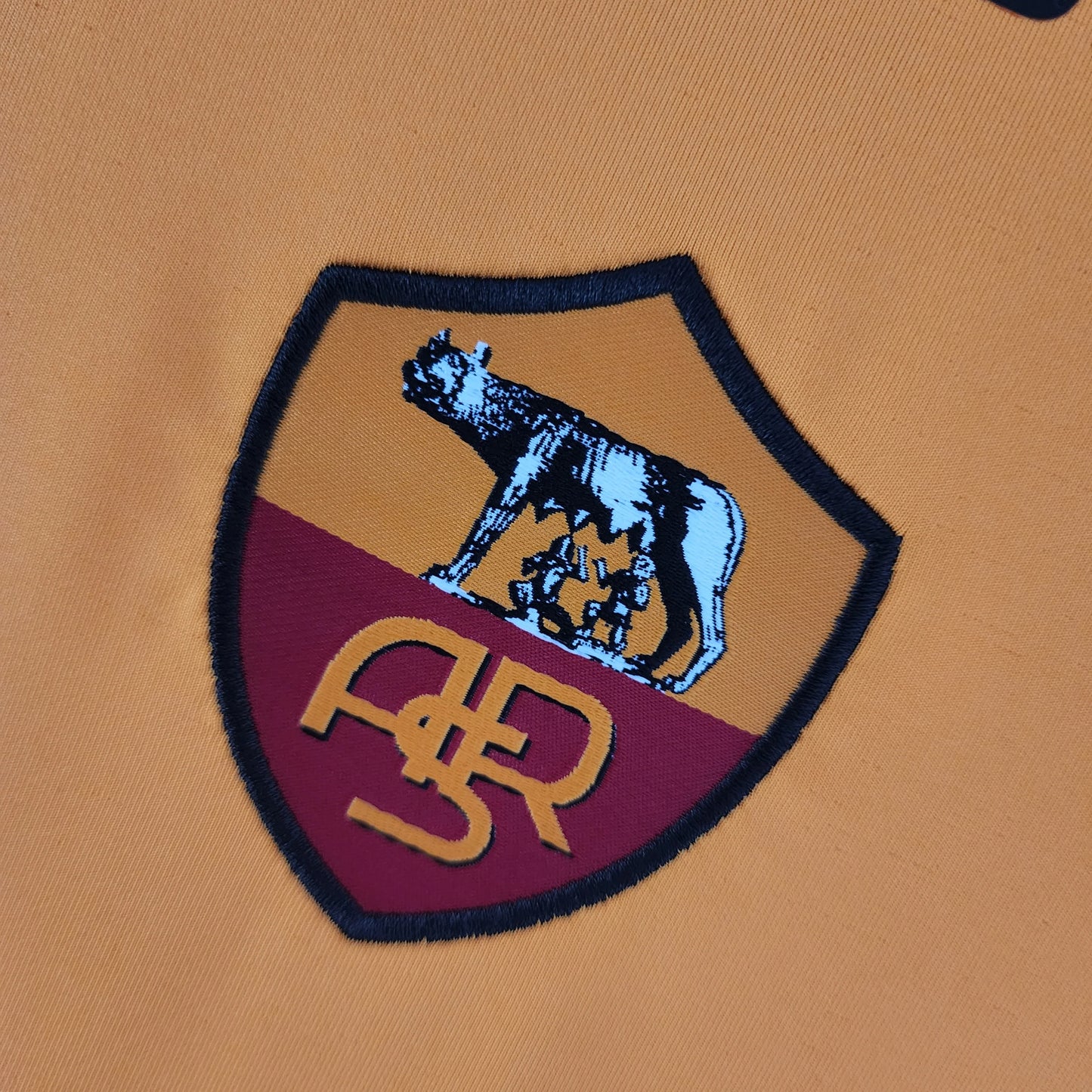 Roma Away (2005/06)