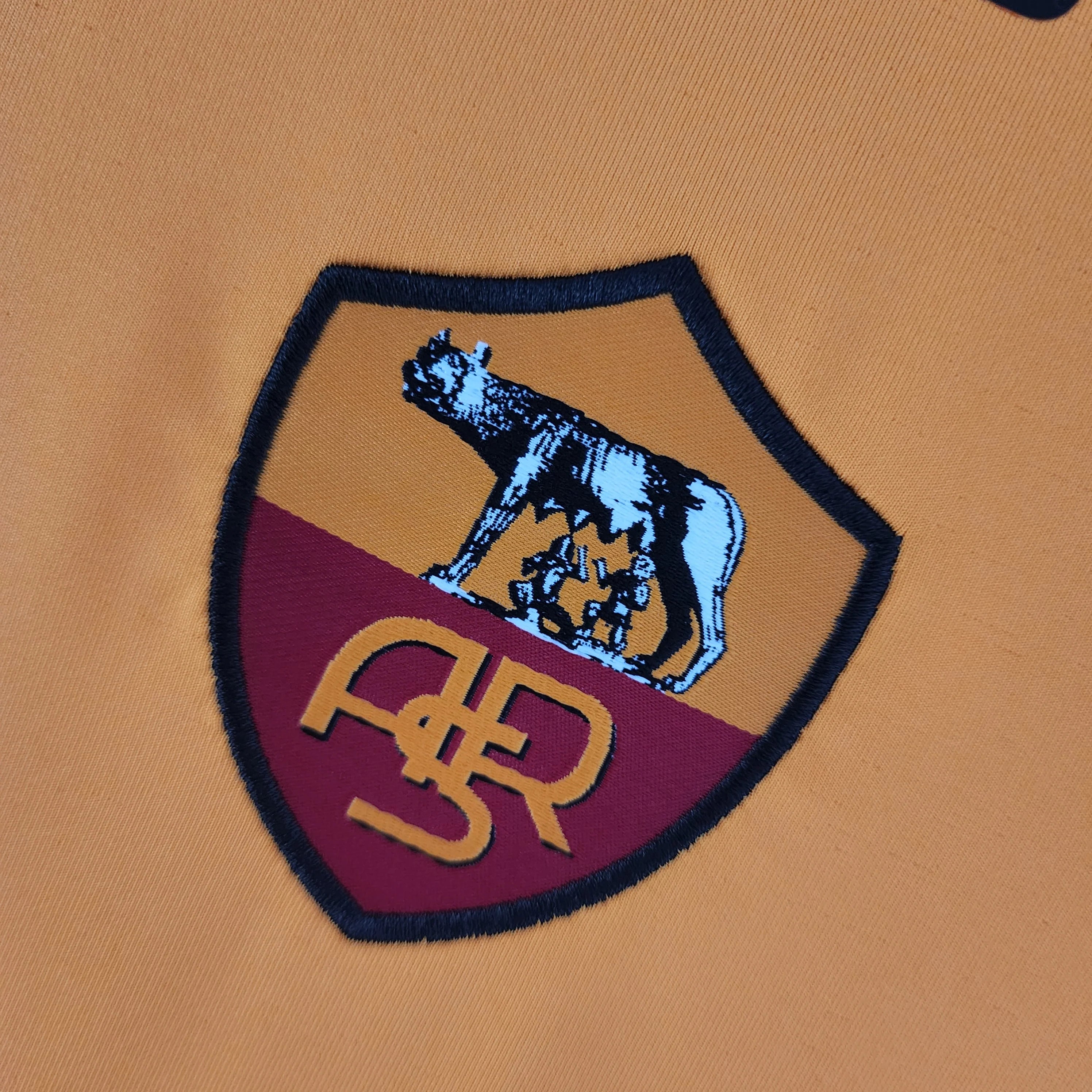 Roma Away (2005/06)