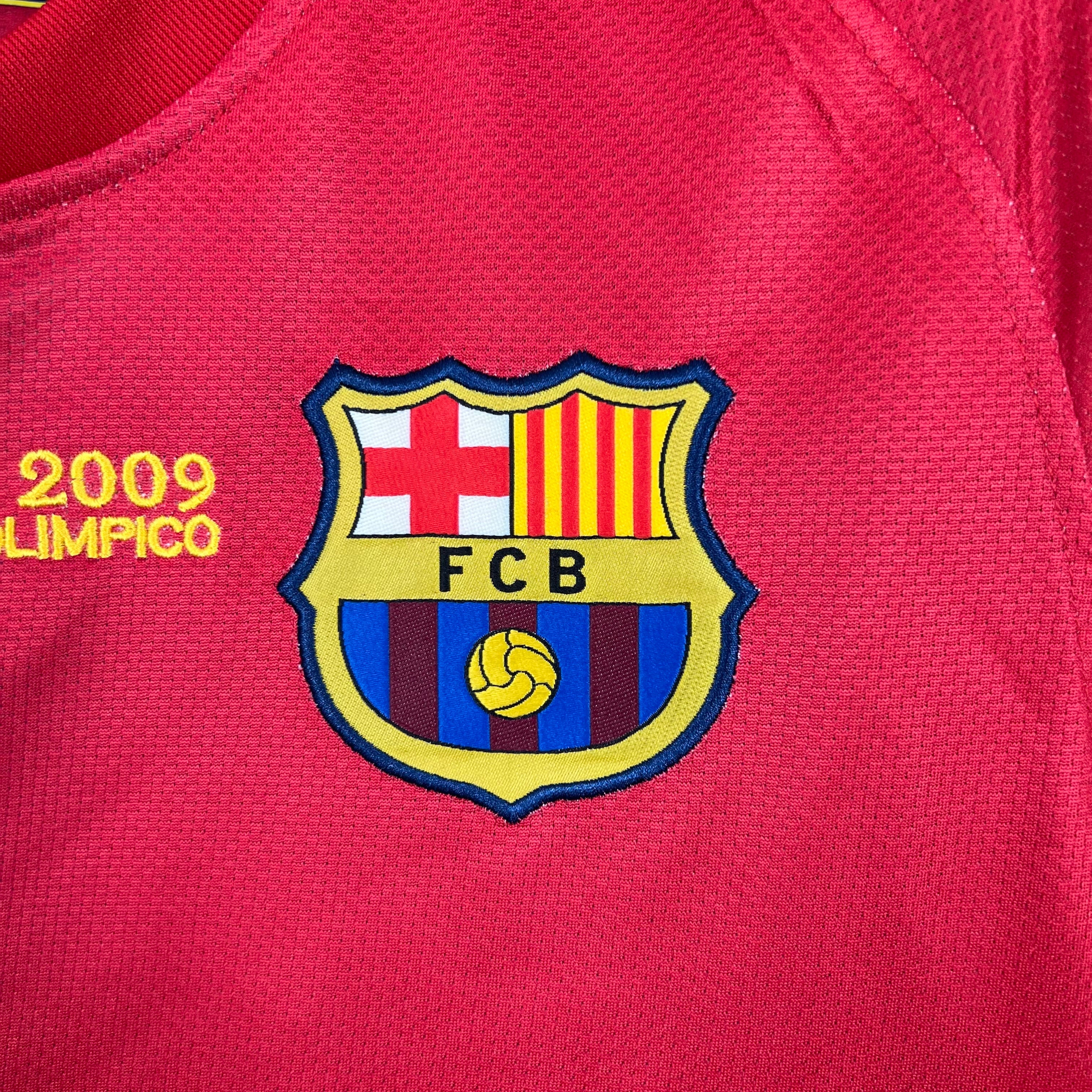 Barcelona Home (2008/09)