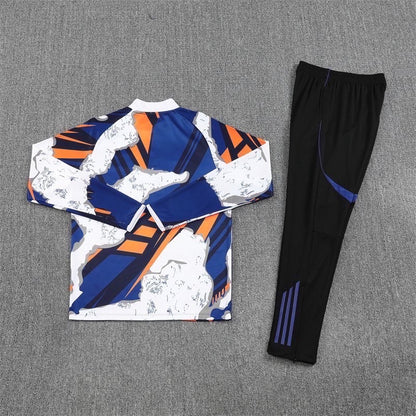 Real Madrid Tracksuit (25/26)