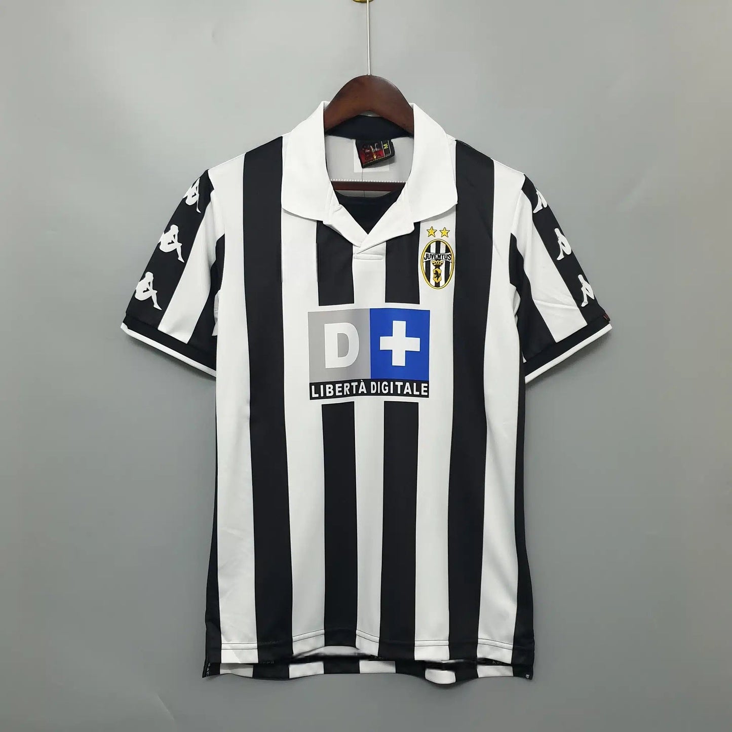 Juventus Home (1999/00)