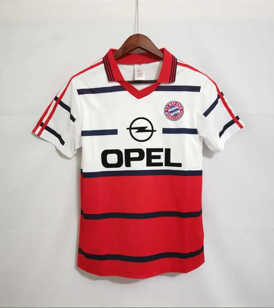 Bayern Munchen Away (1998/01)