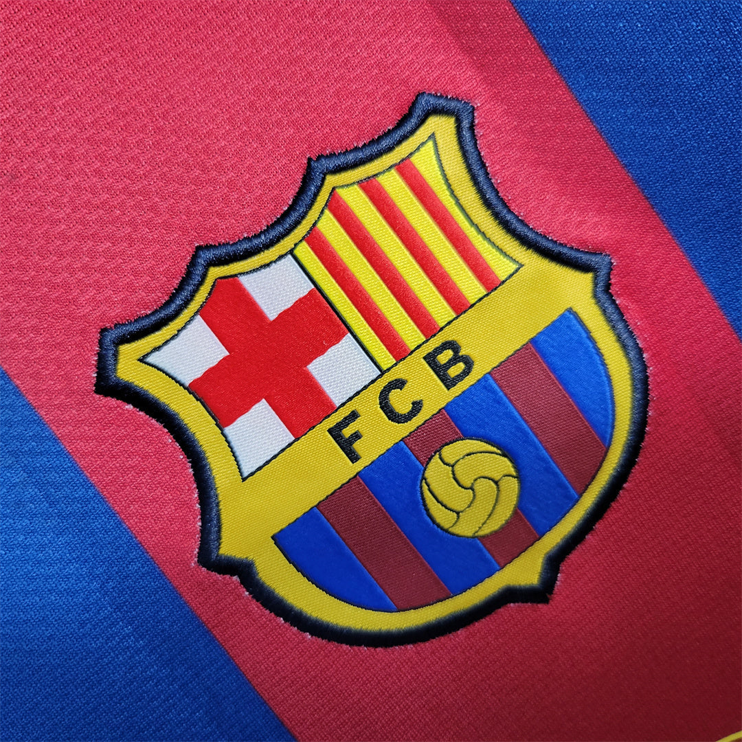 Barcelona Home (2010/11)