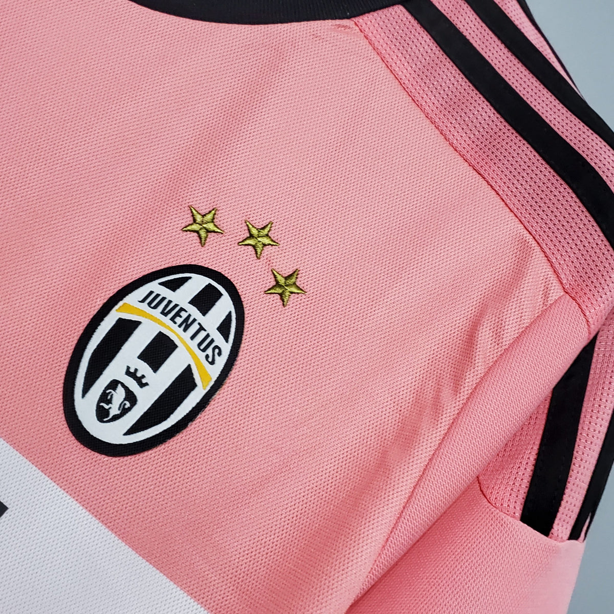 Juventus Away (2015/16)
