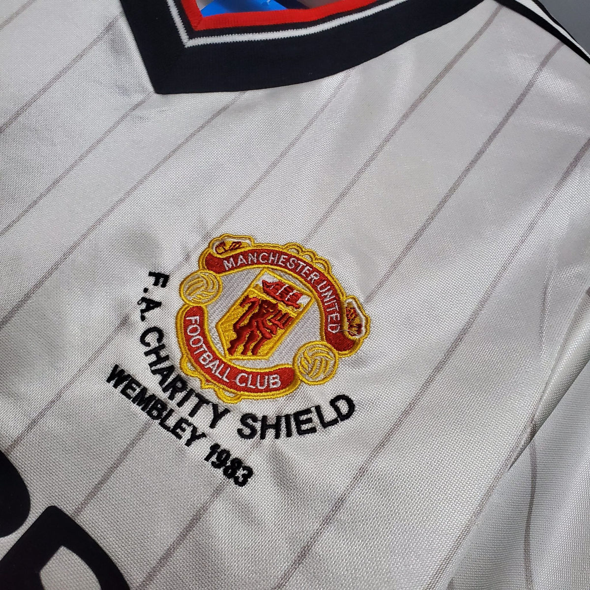 Manchester United Away (1982/83)