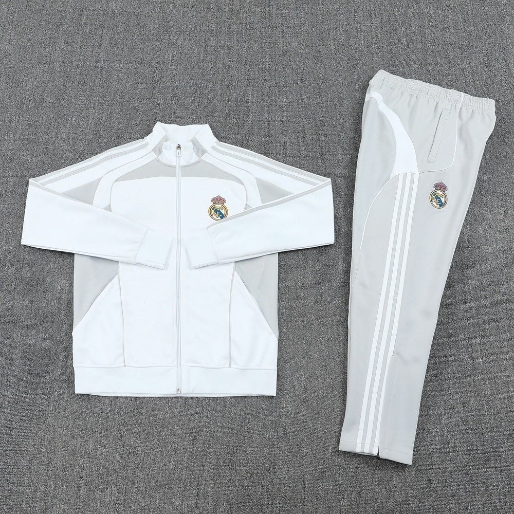 Real Madrid Tracksuit (25/26)