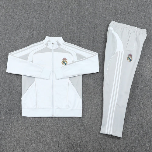 Real Madrid Tracksuit (25/26)
