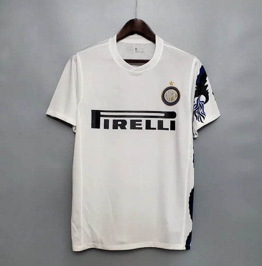 Inter Away (2010/11)