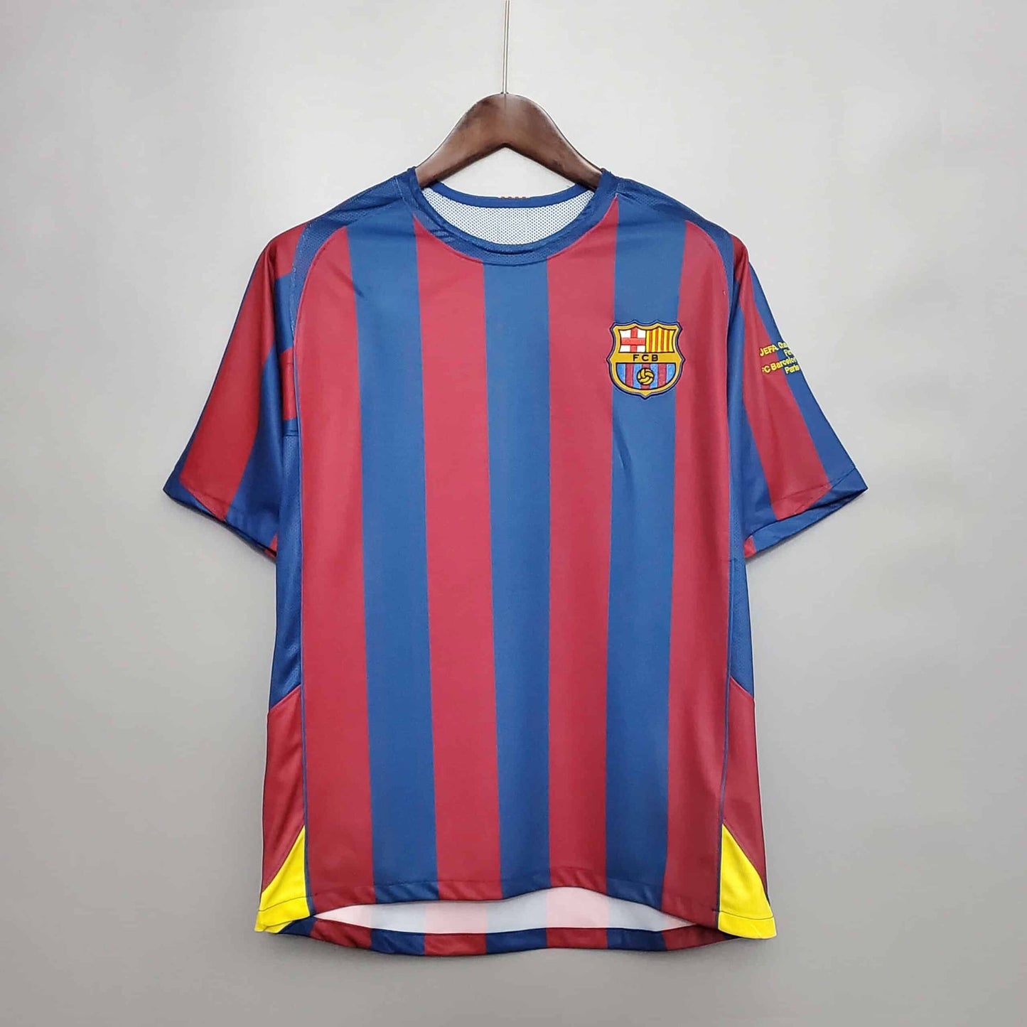 Barcelona Home (2005/06)