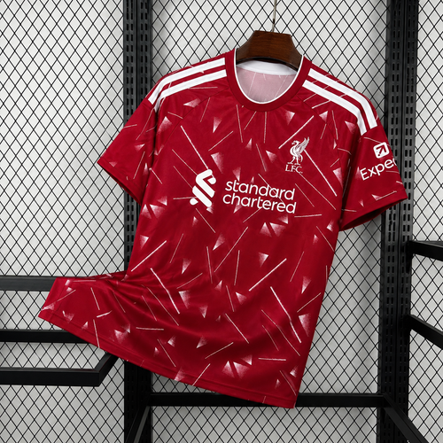 Liverpool Home (26/27)